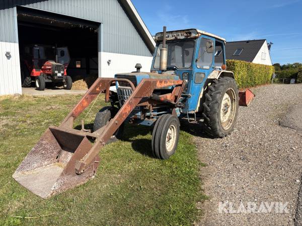 Veteran traktor Ford 4000