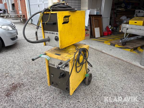 Svejsemaskine Esab LDA 200 med Esab a-10-mvc 30