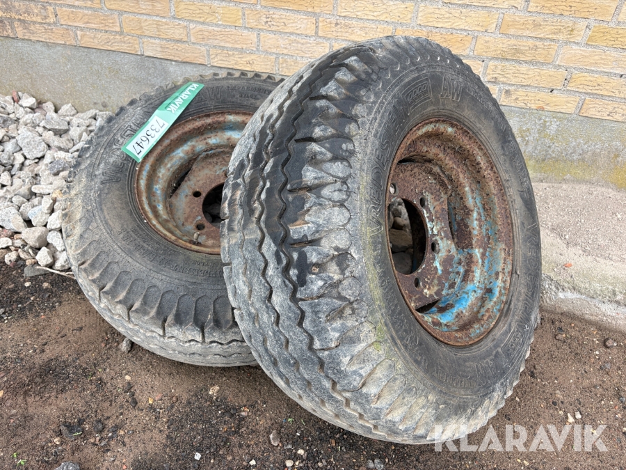 Dæk med fælg 11.5/80-15.3 - 2 styks