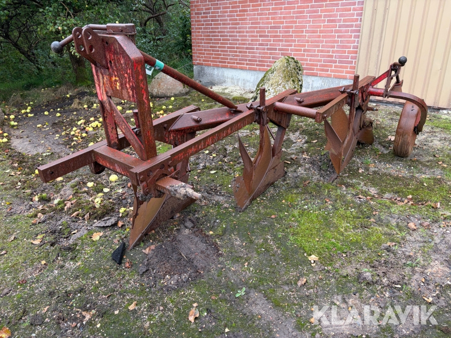 3 furet plov