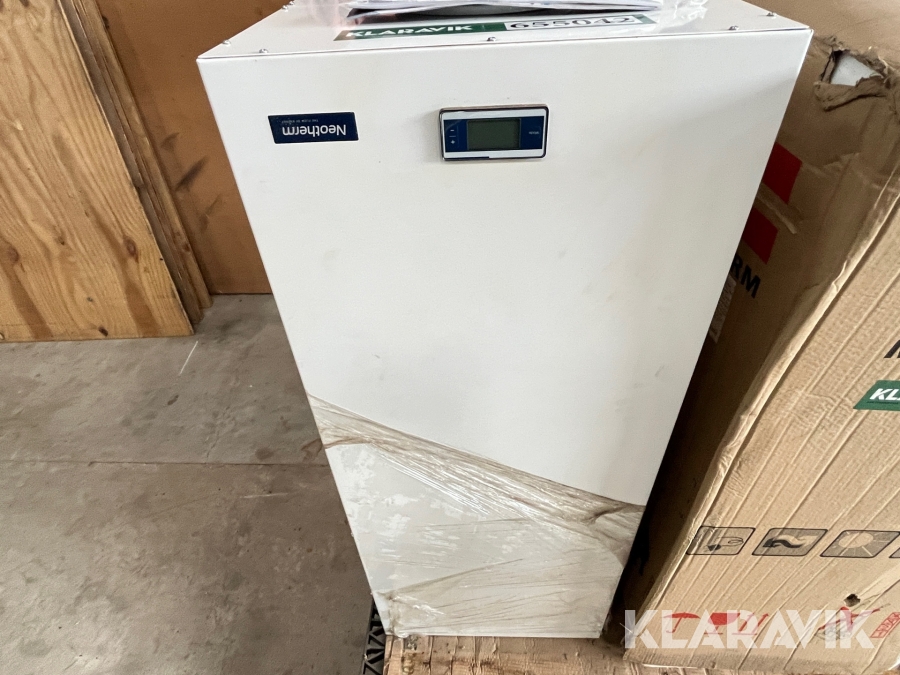 Kombibeholder Neotherm E140, Solrød, Klaravik auktioner