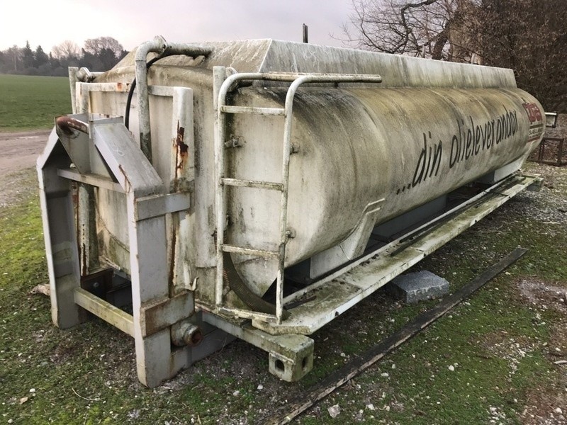 Tank