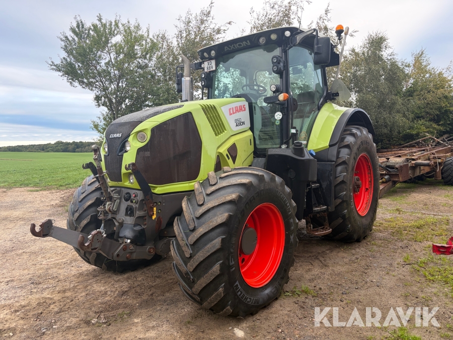 Traktor Claas 850 Axion