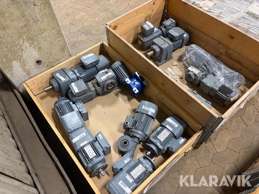El motor /  Gearkasse/reduktionsgear SEW 2 paller