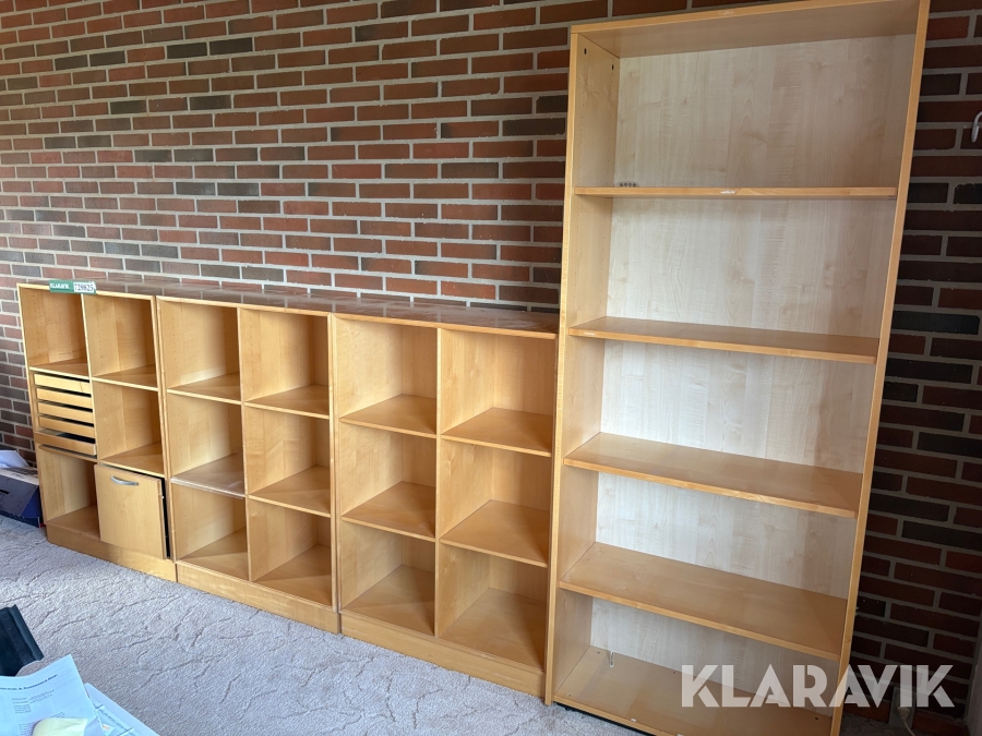 Diverse kontormøbler