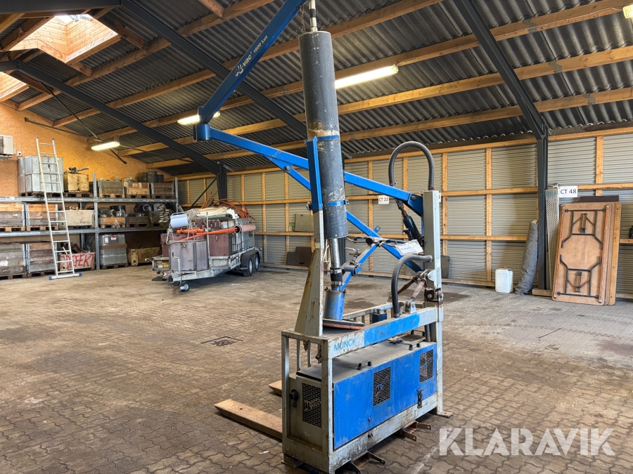 Fliselægger AL-vac 1600 diesel flex - med sug