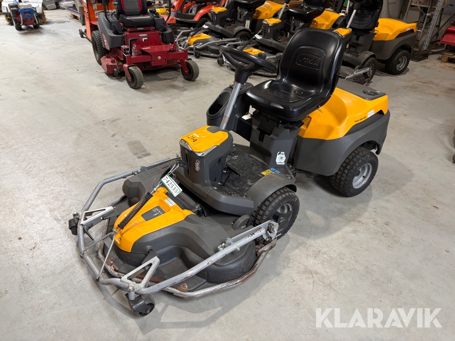 Græsslåmaskine Stiga Park 900 WX