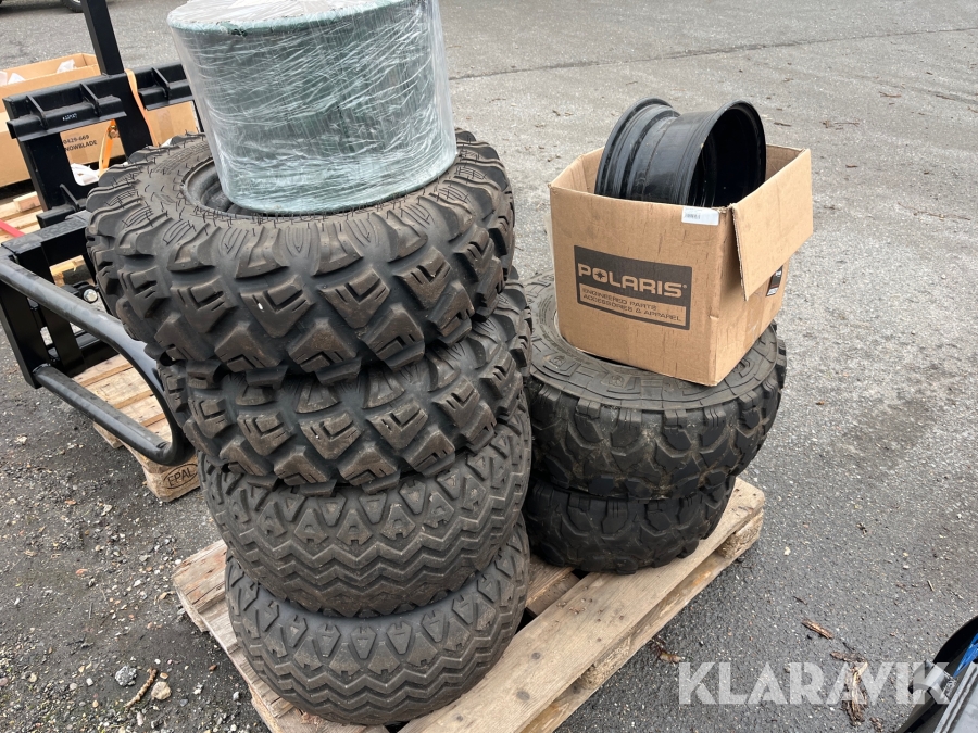 Blandet dæk Polaris  8 styk