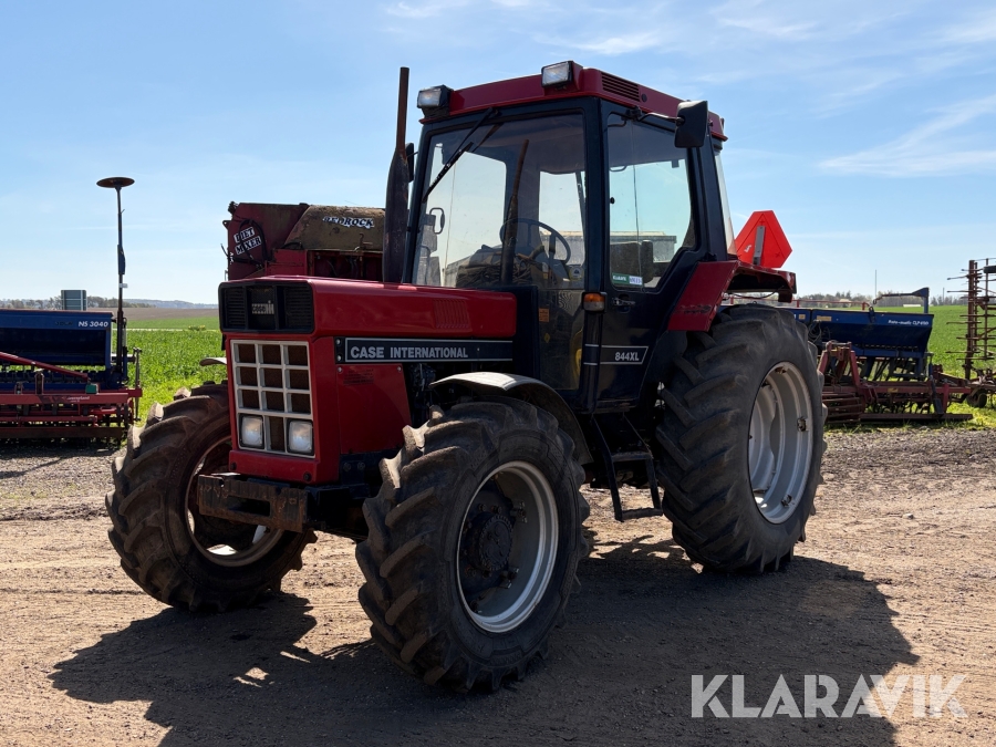 Traktor Case International 844XL