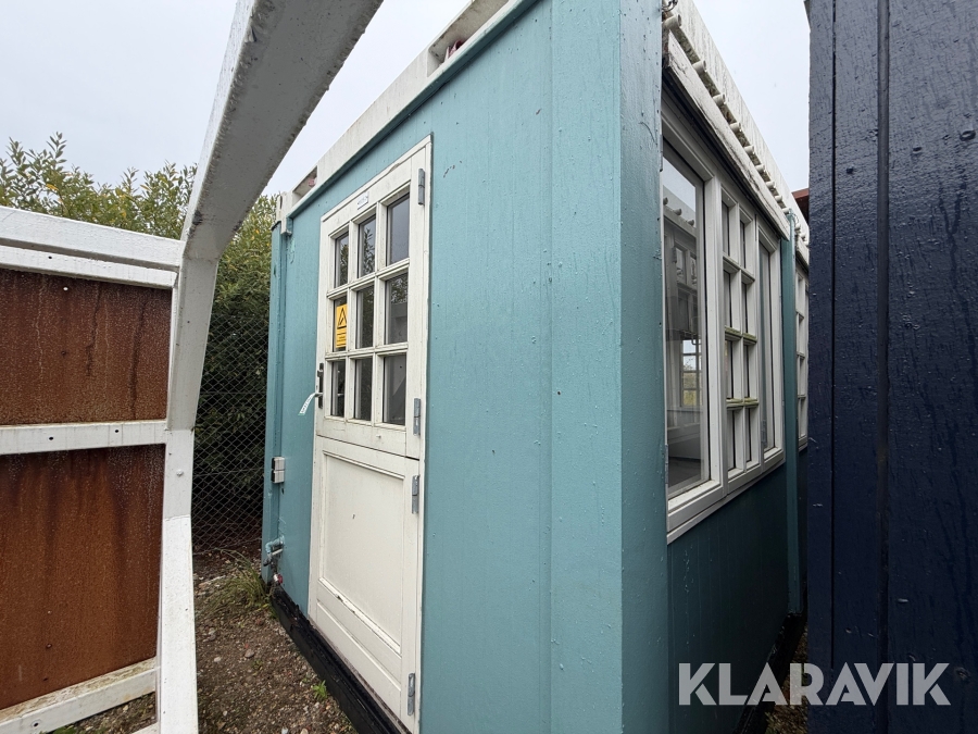 Salgsbod / udstillingsbod med elinstallation og belysning