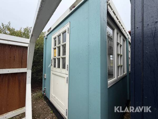Salgsbod / udstillingsbod med elinstallation og belysning
