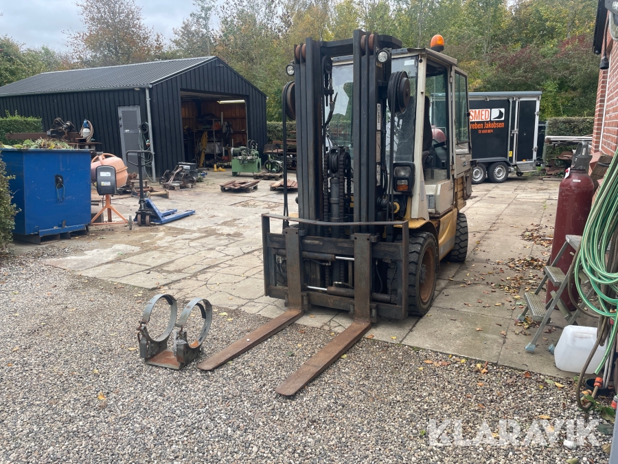 Truck Caterpillar GP35A