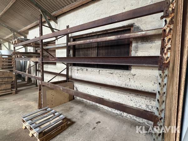 Pallereol 3 gavle og 12 vanger