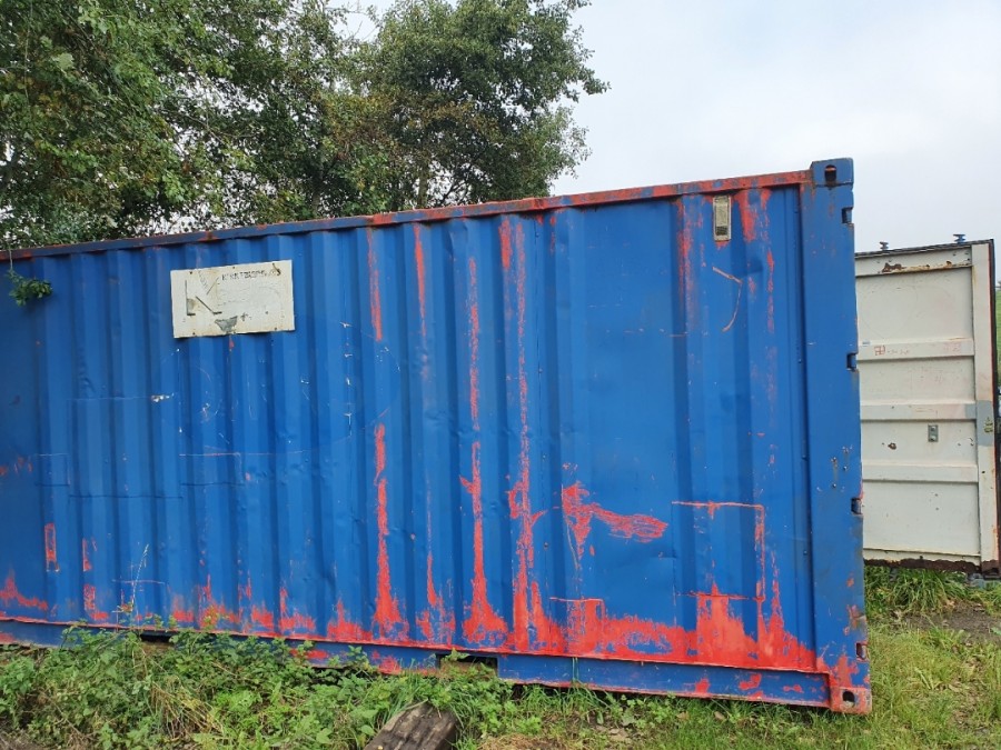 Container