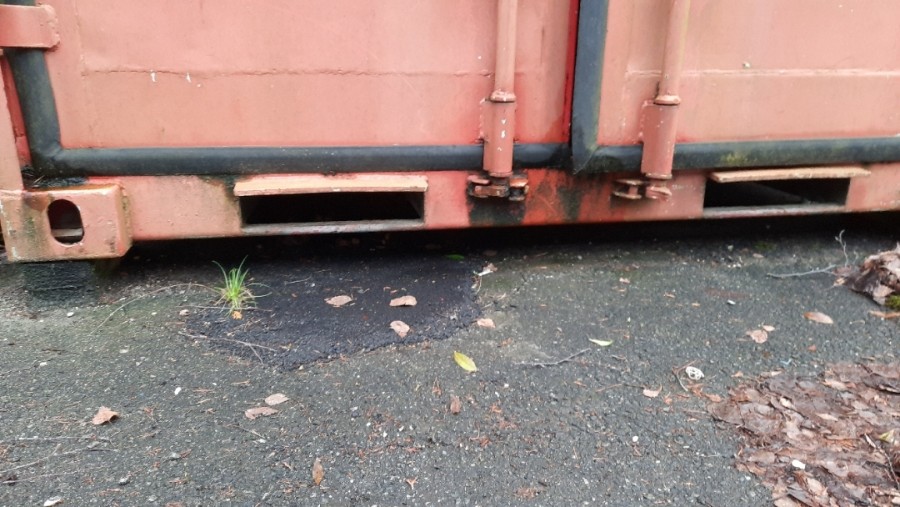 Container
