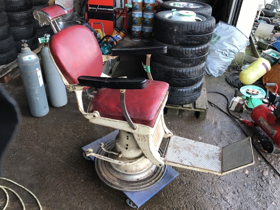 Barberstol - Tandlægestol - Frisørstol