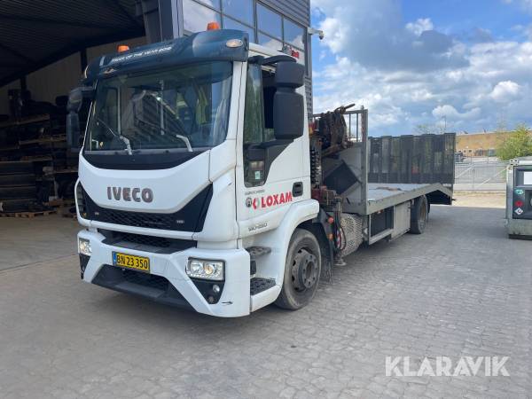 Lastbil Iveco Eurocargo med Kran og knæklad