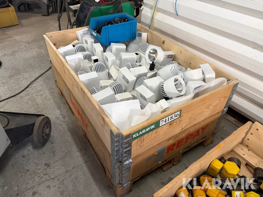 LED Spots Tego System SLM 4500m 830 PW H05 - 50 styk