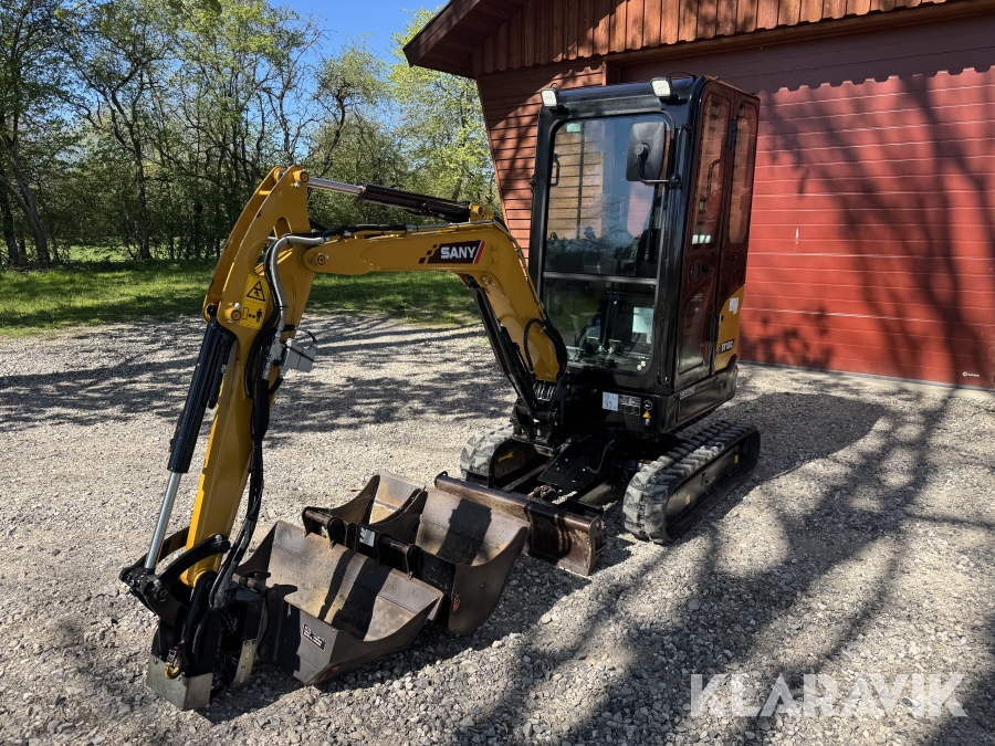 Gravemaskine Sany SY18C med rototilt og skovlpakke