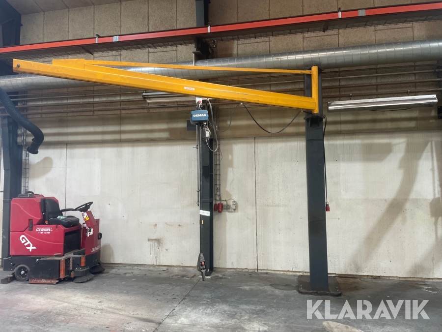Kran Demag 125 kg