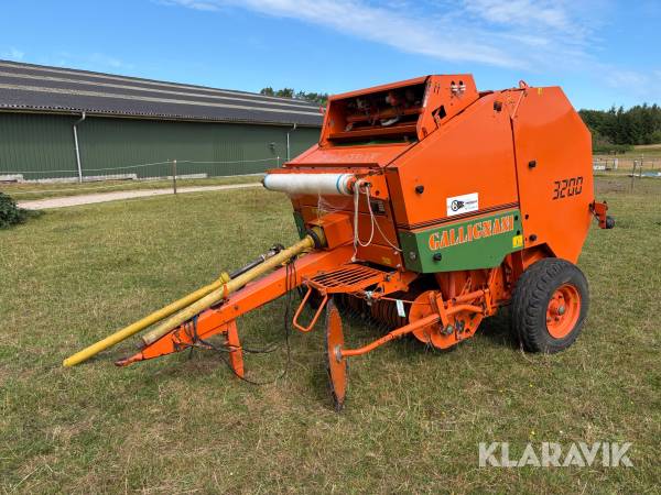 Rundballepresser Gallignani 3200 