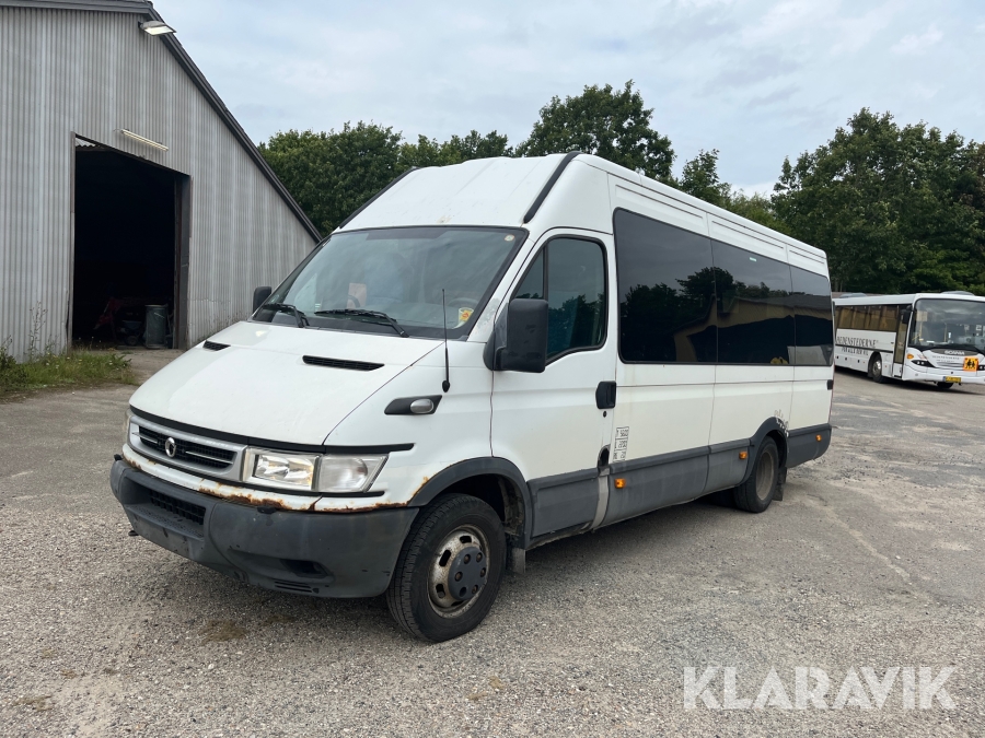Minibus Iveco Daily