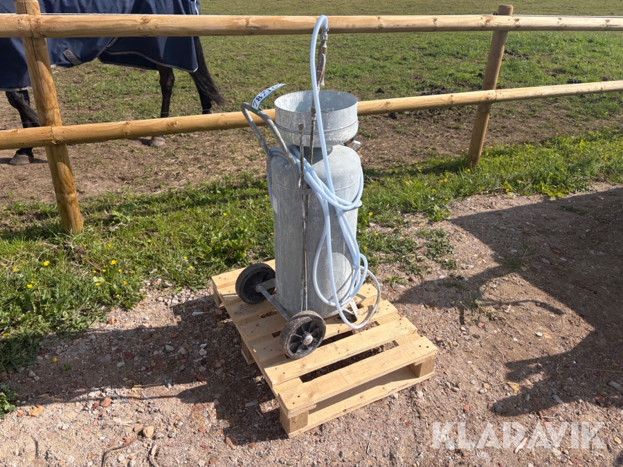 Mobil kalvemælksvogn
