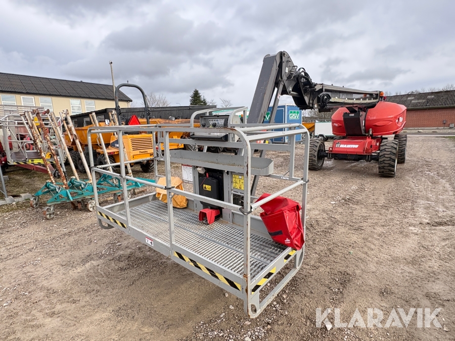 Bomlift Manitou 260 TJ
