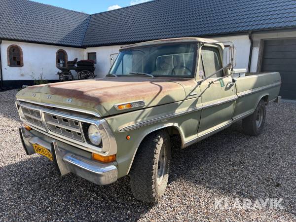 Veteranbil Ford F250 V8
