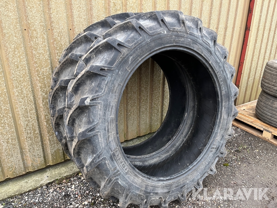 Traktordæk Pirelli 13.6R38 - 2 styk