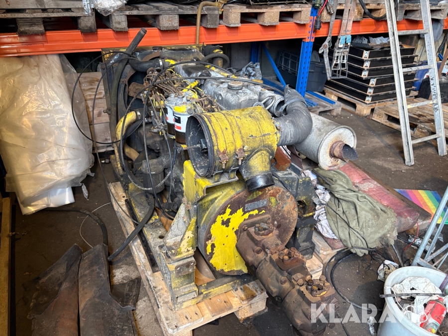 Motor til gravemaskine