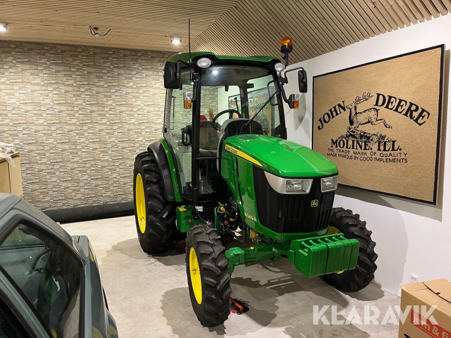 Traktor John Deere 4049 R
