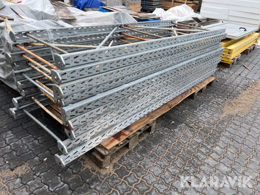 Pallereol Interlake/Mecalux 9stiger 32vanger