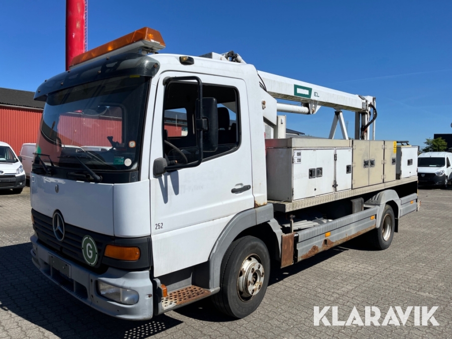 Lastbillift Mercedes - Falck Schmidt Ateco - T2014 - 16 meter lift