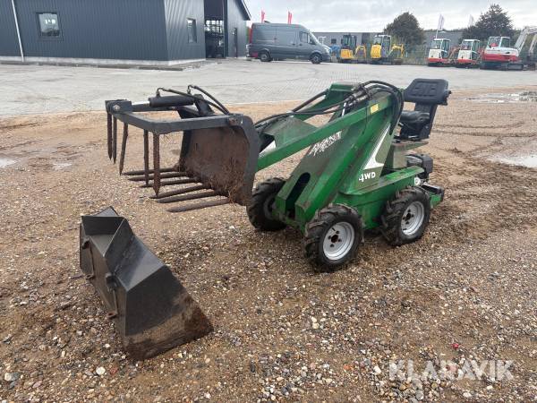 Minilæsser Avant Proficat 4WD + tilbehør