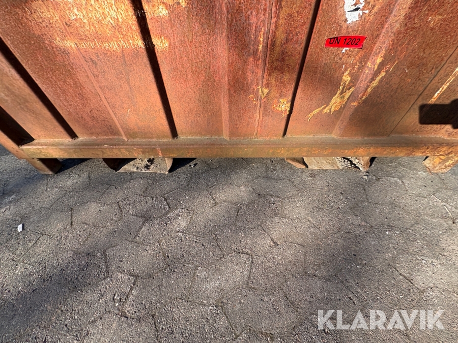 Dieseltank med pumpe Ehes 1000 liters