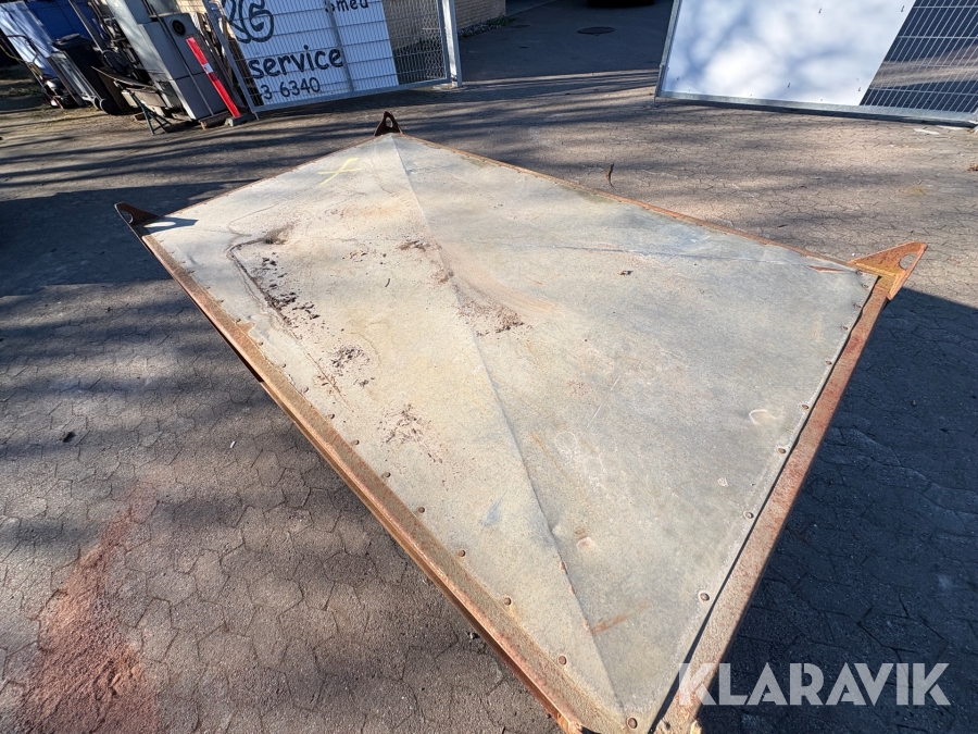 Dieseltank med pumpe Ehes 1000 liters