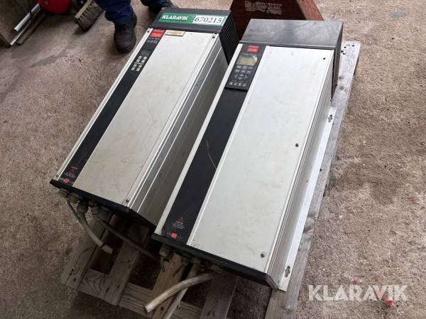 Frekvensomformer Danfoss 3522 HV-AC 2 styk
