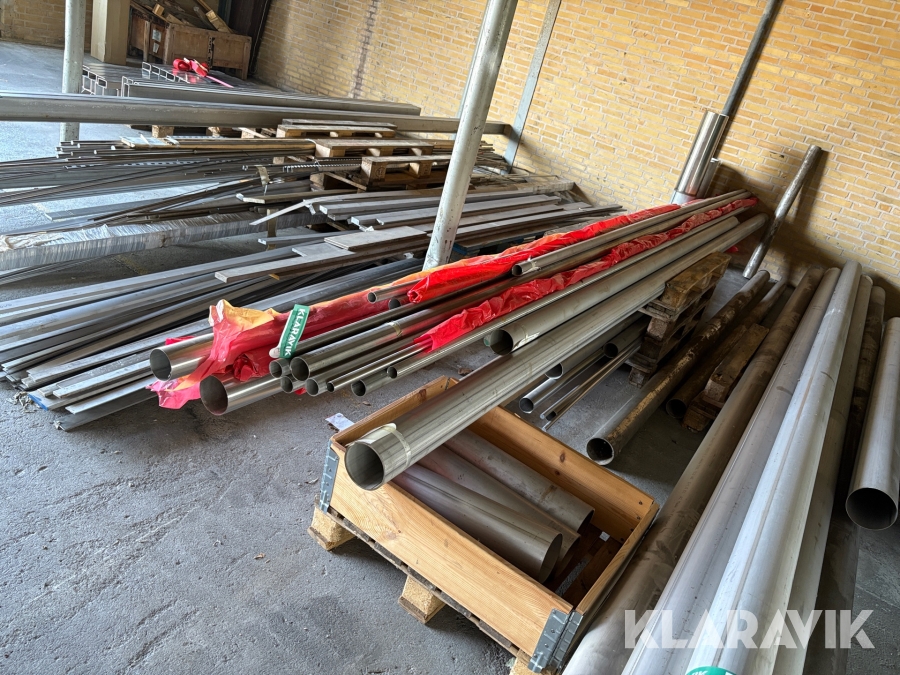 Rustfristål rør 304/316 + akselstål 18 styk