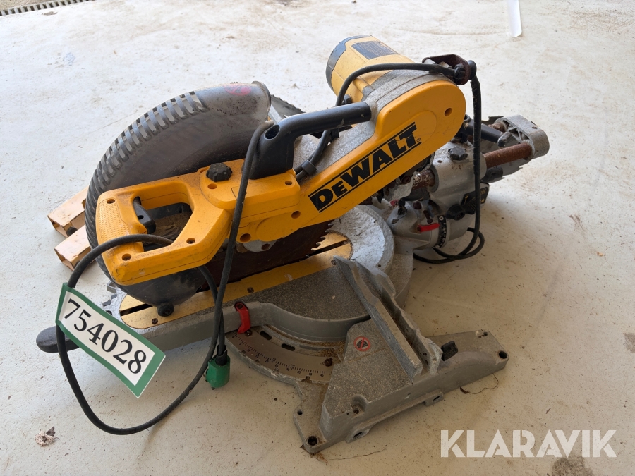 Kap-/gæringssav DeWalt DW718