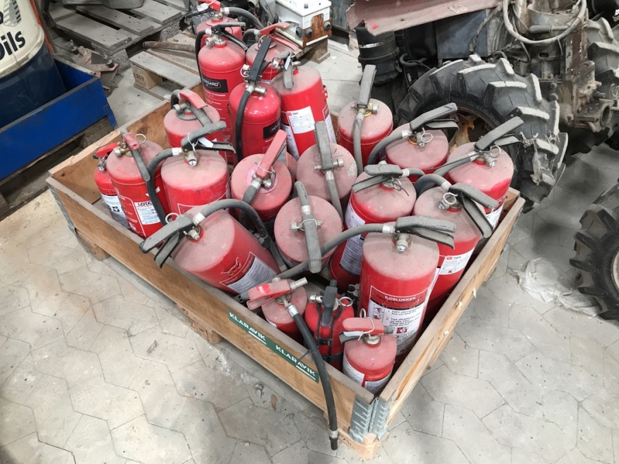 Parti med brandslukningsudstyr