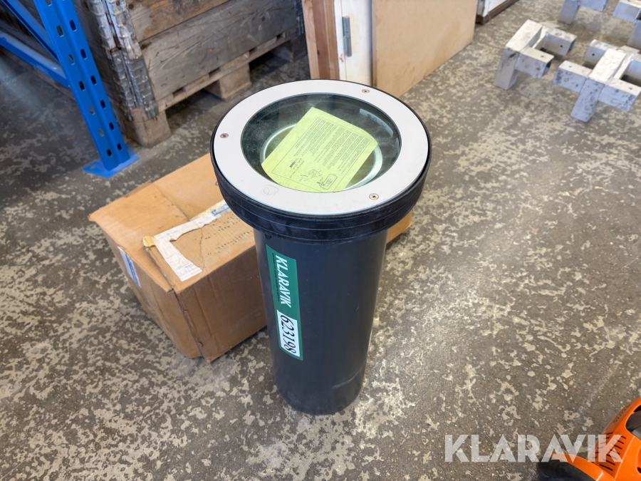 Lampe udendørs til nedgravning.