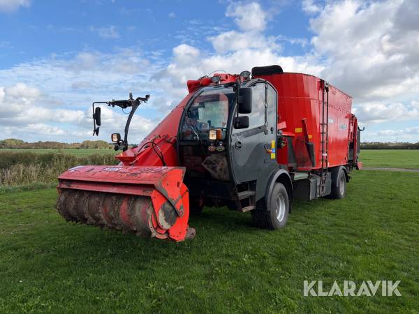 Selvkørende fuldfoderblander Kuhn Intense 342-452