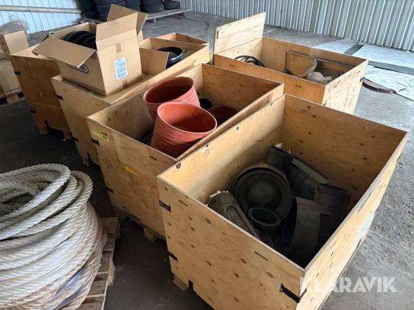 Kloakbrønd samt fittings
