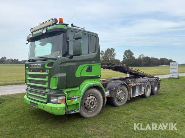 Lastbil Scania R480 8X4 med wirehejs