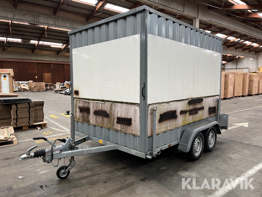 Lukket trailer Variant 2000kg - med bremser