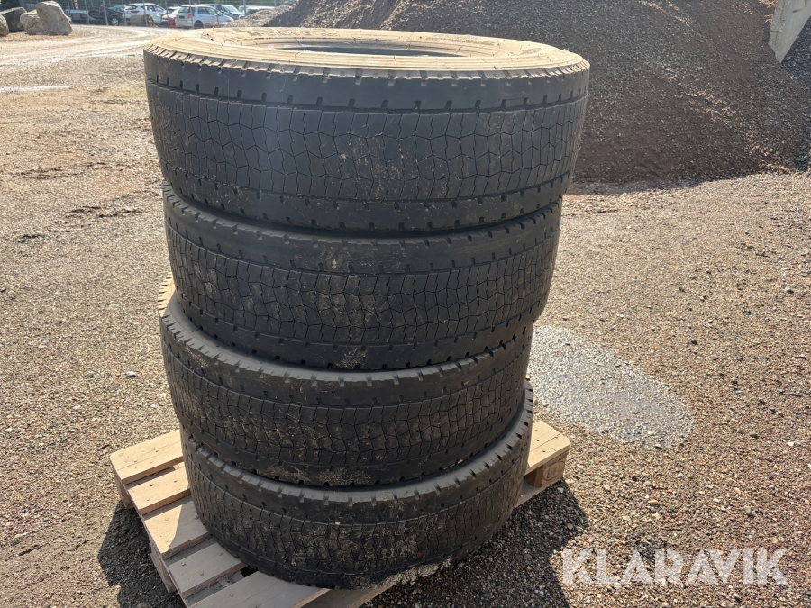 Dæk Bridgestone Ecopia 315/70R22,5 træk 4 styk