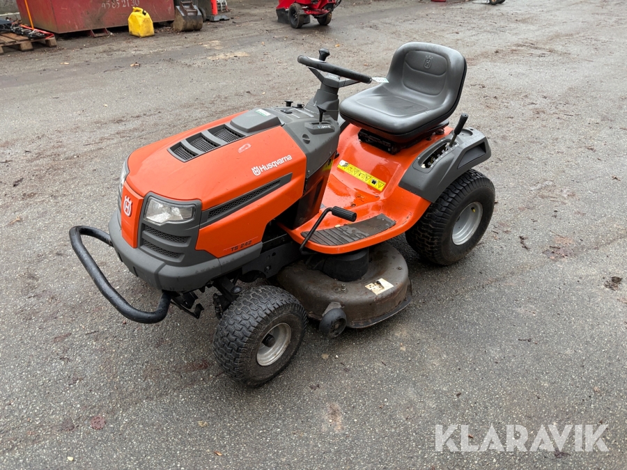 Græsslåmaskine Husqvarna TS242