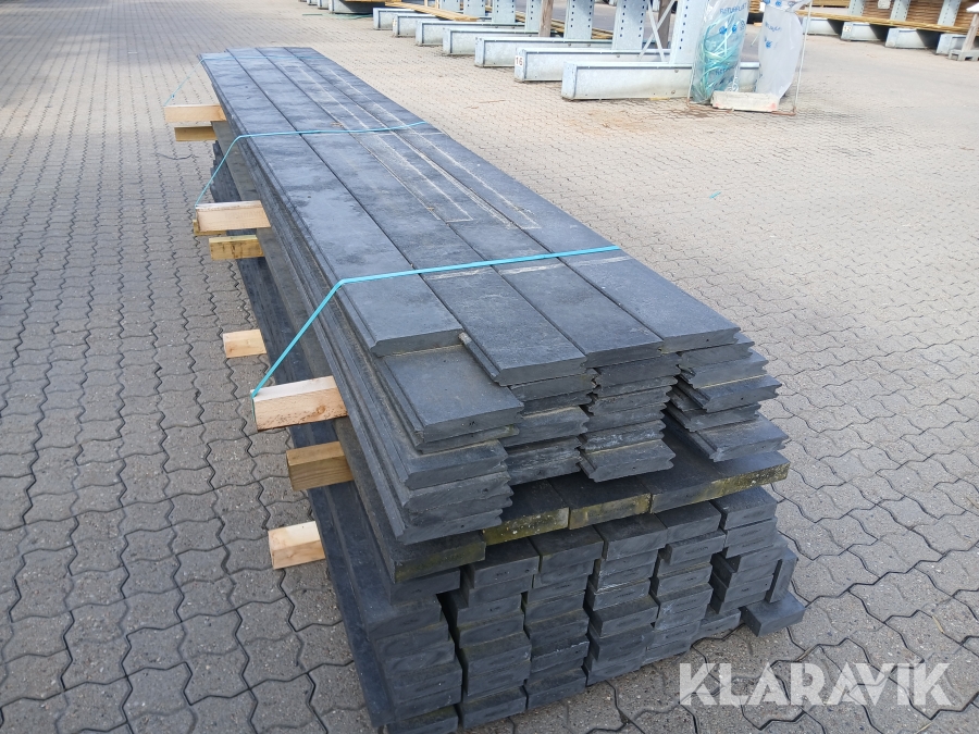 Retextil brædder+planker Sort fremstillet af genbrugs materiale