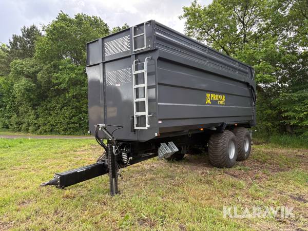 Kornvogn Pronar T700XL - 24000kg